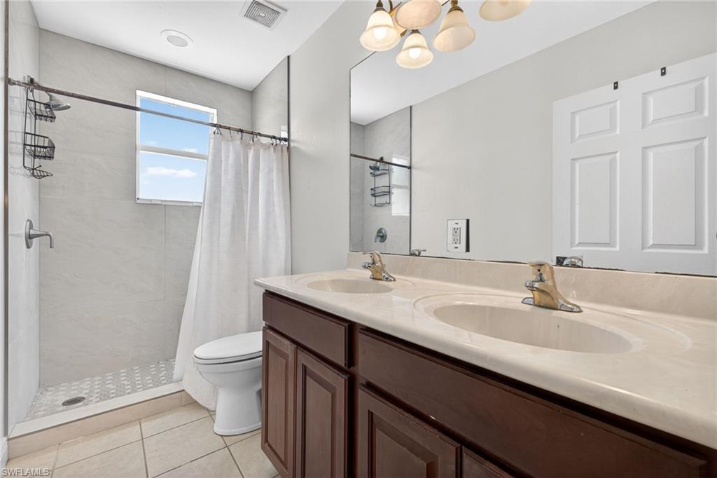 LAKES OF ESTERO - Residential Lease