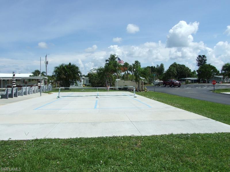 PINE ISLAND COVE - Land