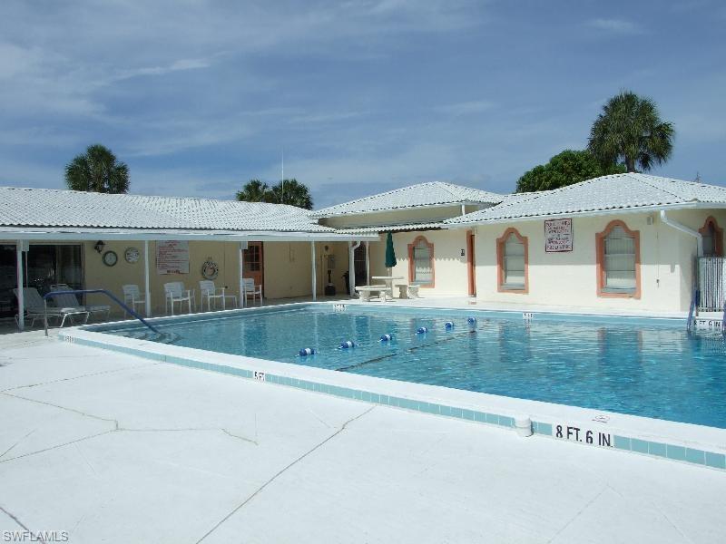 PINE ISLAND COVE - Land