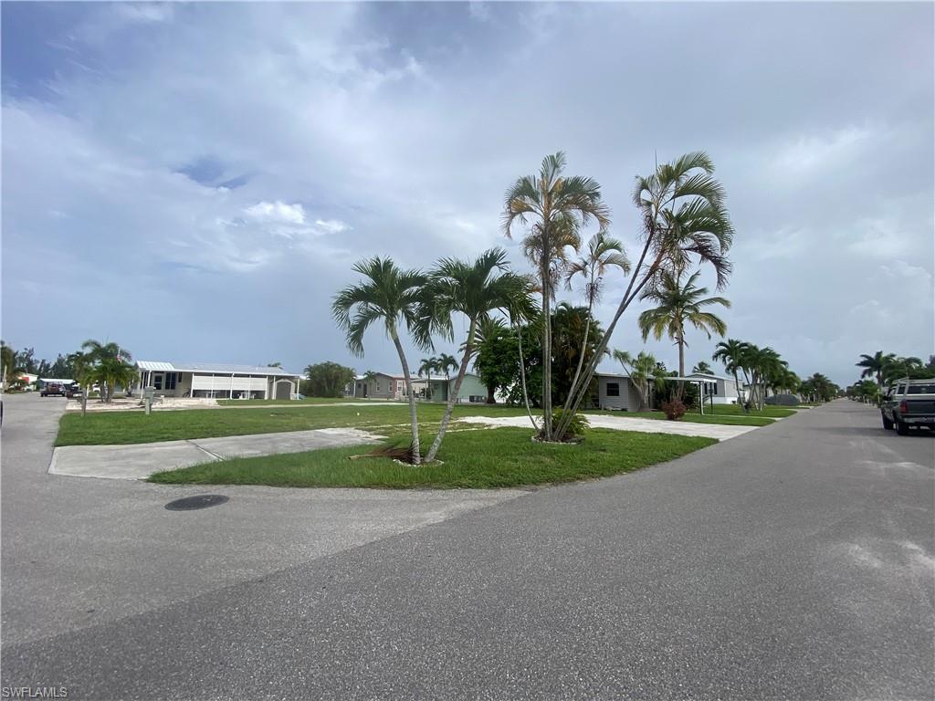 PINE ISLAND COVE - Land