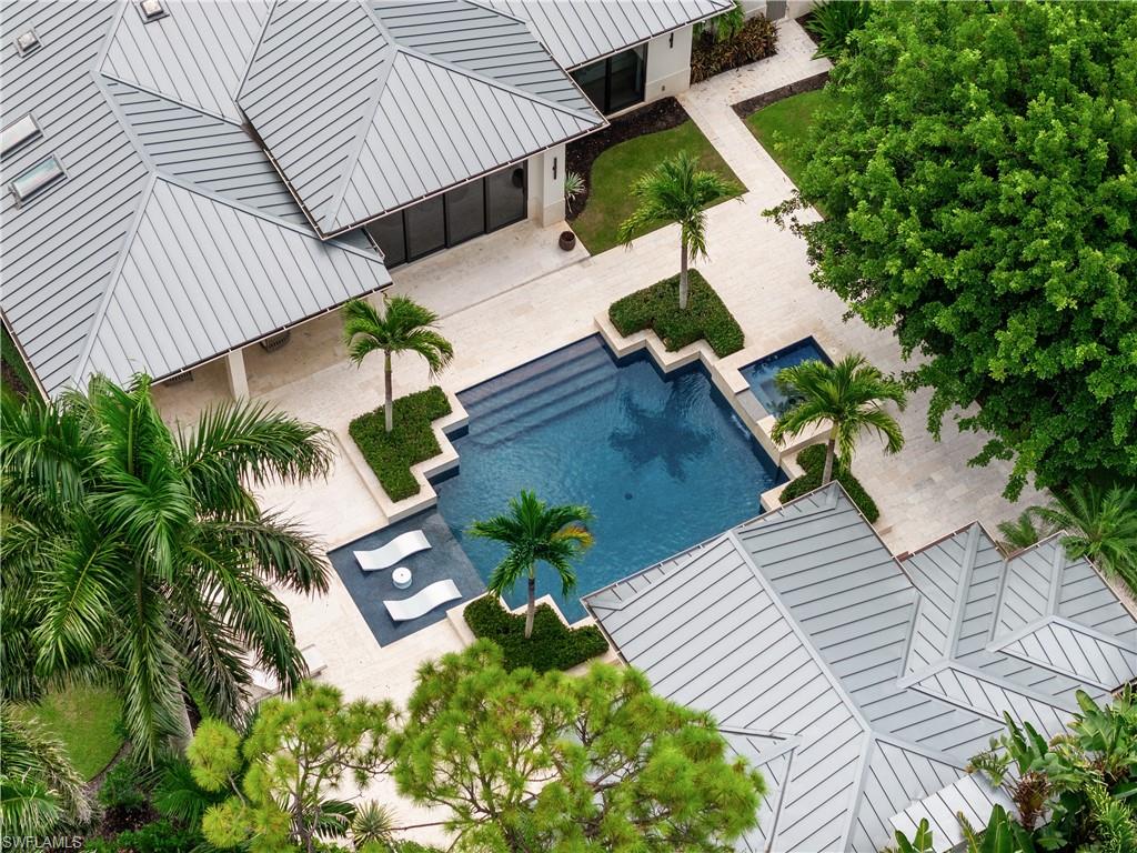 PINE RIDGE - Residential