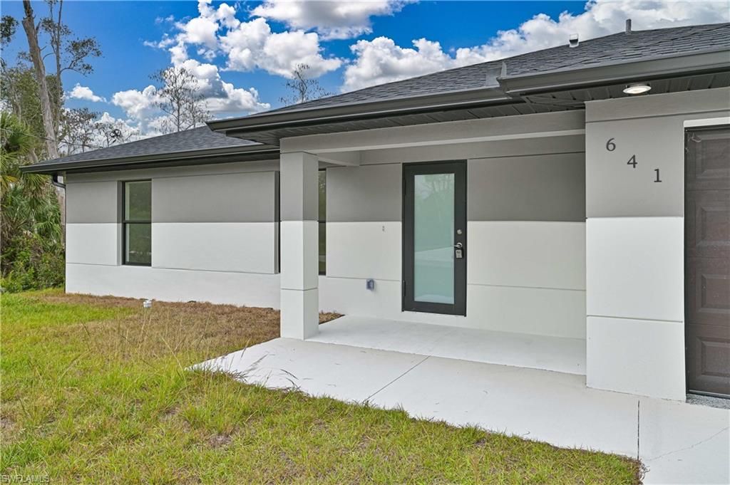 Photo of 641 Lydia ST, LEHIGH ACRES, FL 33974 (MLS # 226003527)