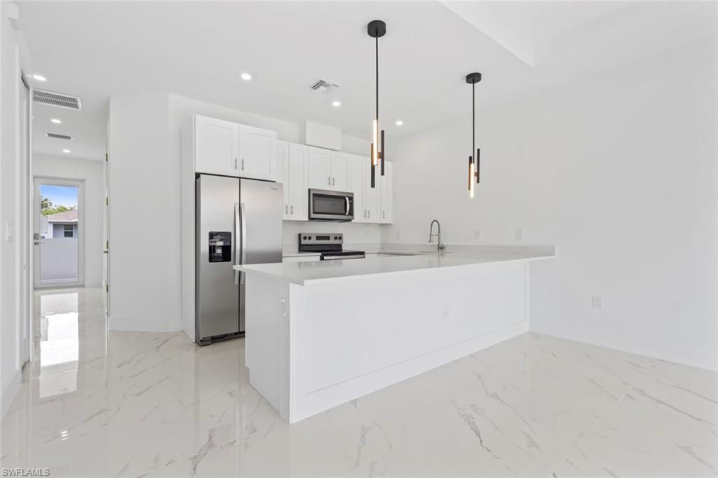 LEHIGH ESTATES - Residential