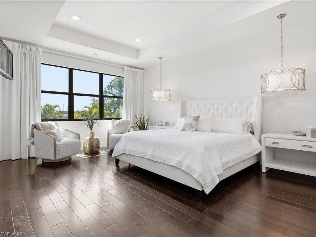 MARBELLA ISLES - Residential