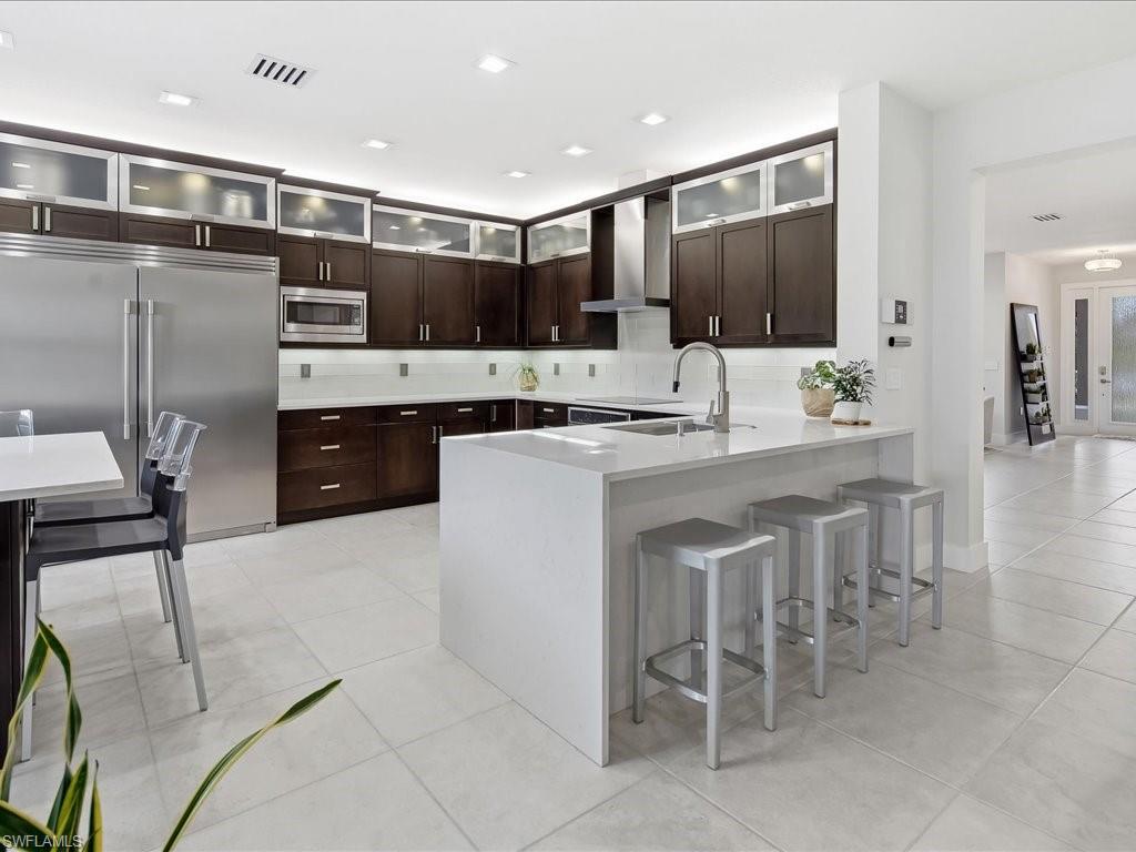 MARBELLA ISLES - Residential