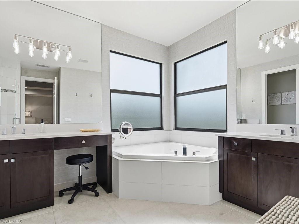 MARBELLA ISLES - Residential