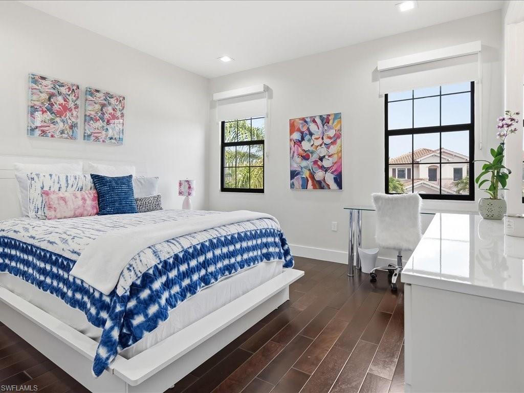 MARBELLA ISLES - Residential