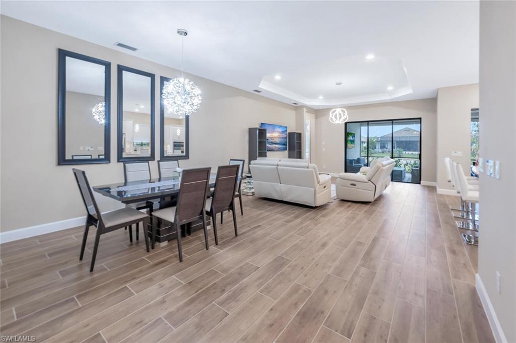 8448 Rosa CT
