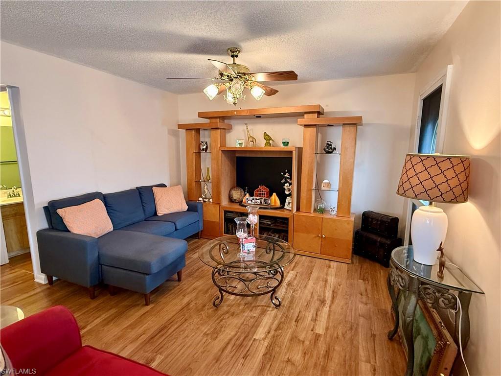 PINEWOOD CONDOMINIUM - Residential