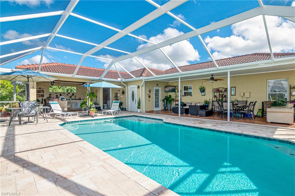 GOLDEN GATE ESTATES - Residential