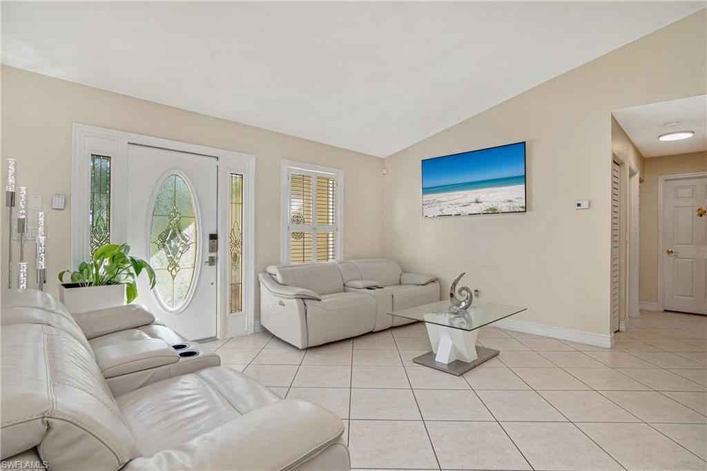 GOLDEN GATE ESTATES - Residential