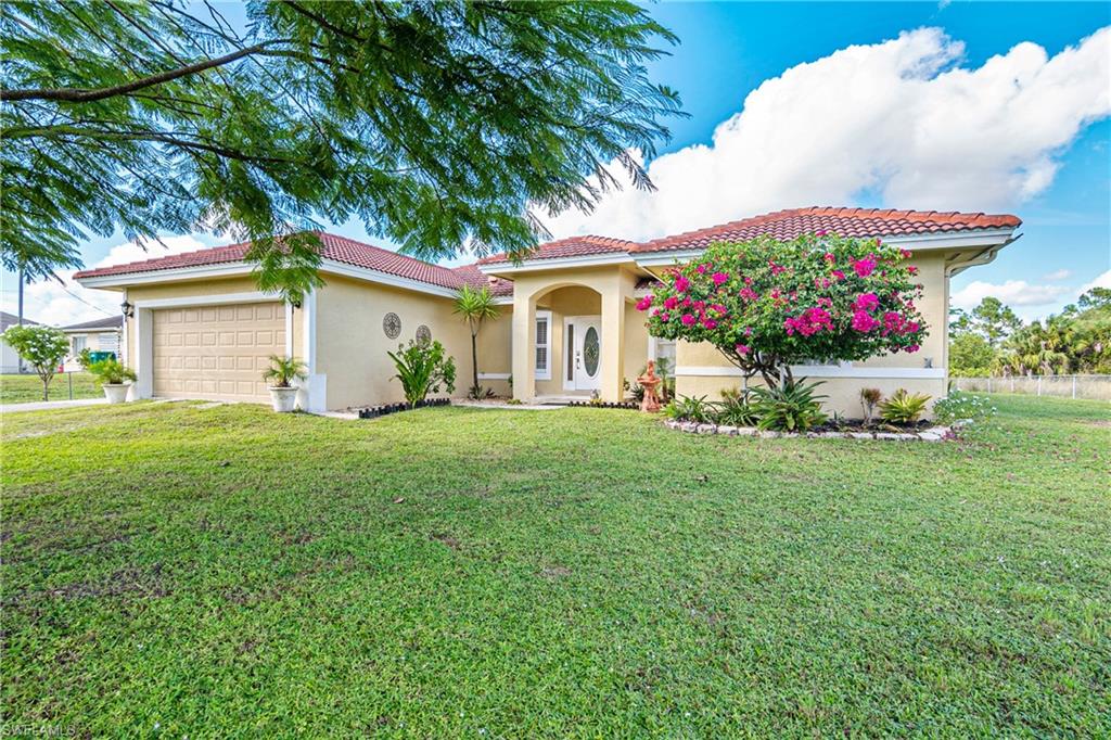 GOLDEN GATE ESTATES - Residential