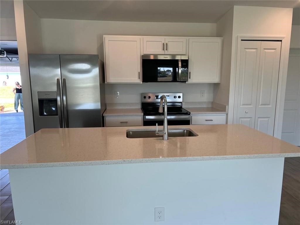 1407 NW 17th PL