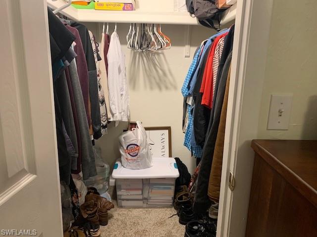 ROYAL HAWAIIAN CLUB - Residential