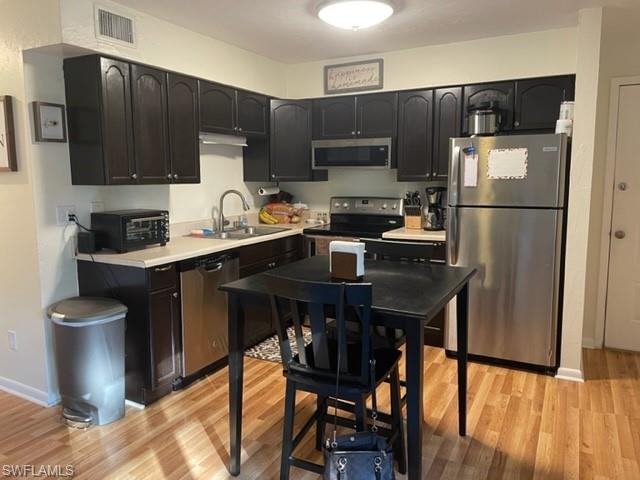 ROYAL HAWAIIAN CLUB - Residential