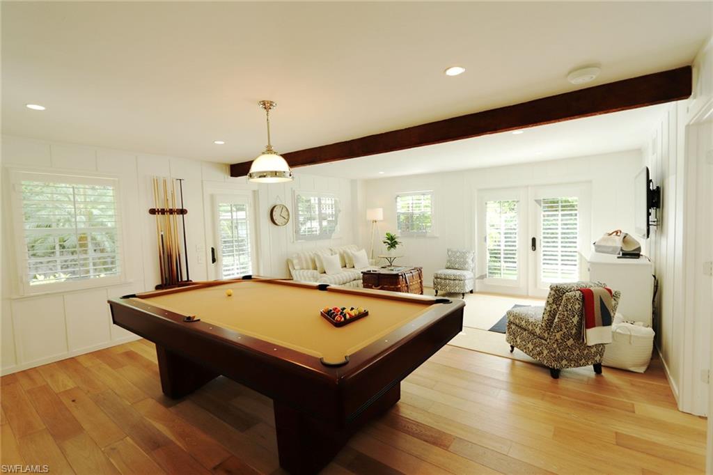 OLDE NAPLES - Residential