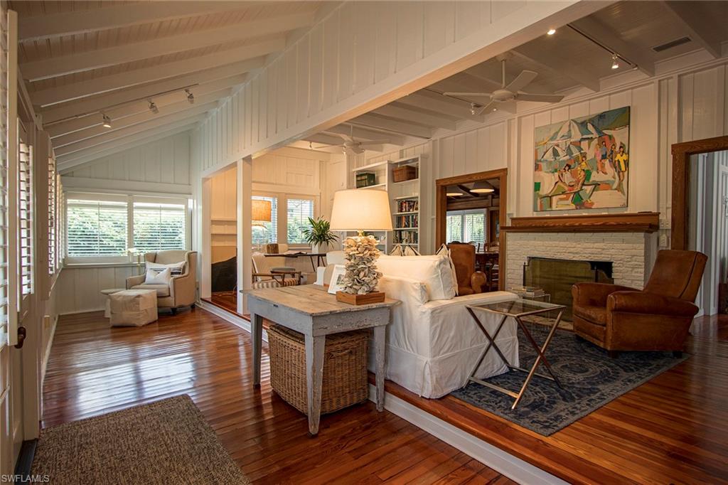 OLDE NAPLES - Residential