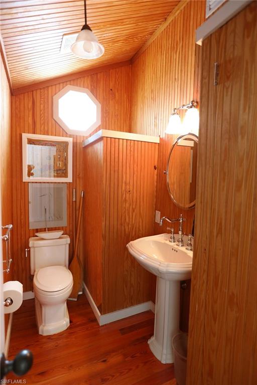 OLDE NAPLES - Residential