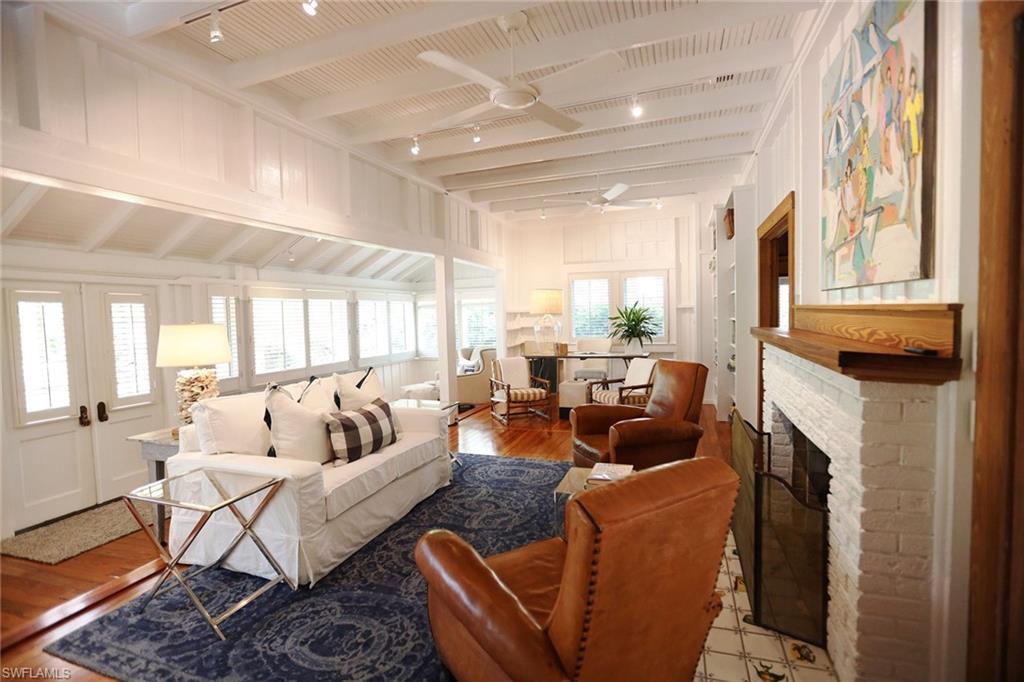 OLDE NAPLES - Residential