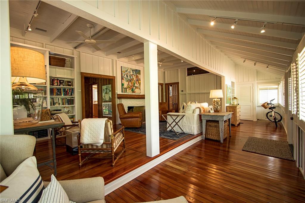 OLDE NAPLES - Residential