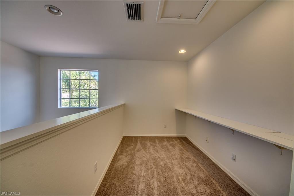 COLONY TRACE - Residential