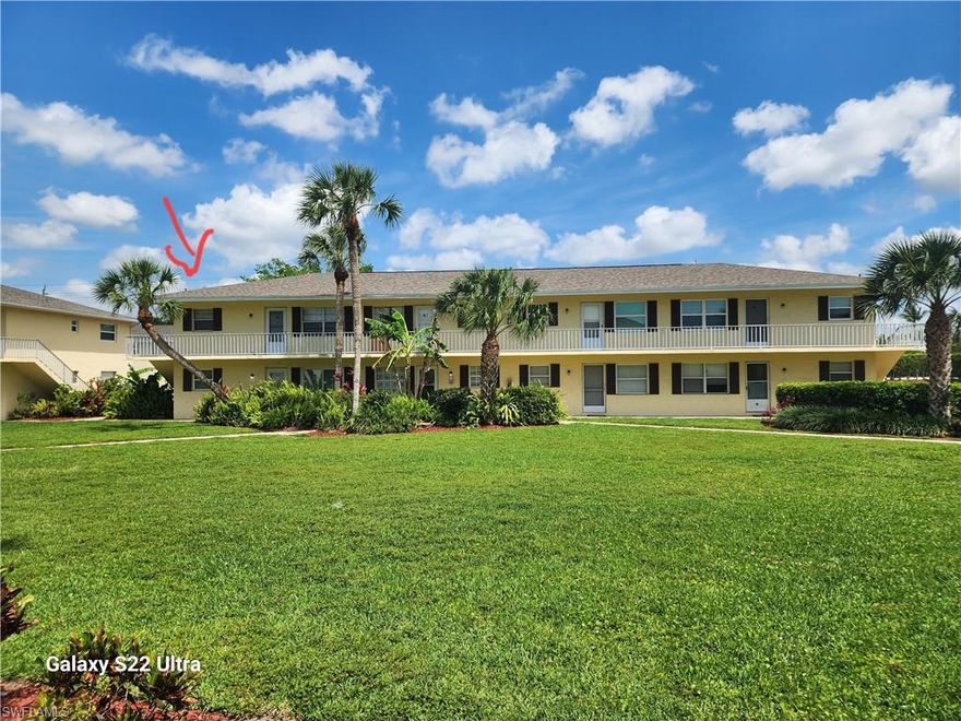 Come and get this centrally located 2 bedroom 1 bath condo , 2nd floor End unit featuring the larger floor plan in the complex. Combo washer dryer in unit ( no need to use common laundromat) tile throughout , completely updated including fresh paint, new bathroom , granite counter tops and additional storage with an assigned parking right below unit.Close to everything Naples has to offer , beaches, shopping, dining, 5th Ave. etc.
Annual tenant in place ,have been there for 2 years and would like to stay.