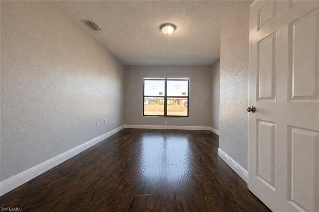 CAPE CORAL - Residential Lease