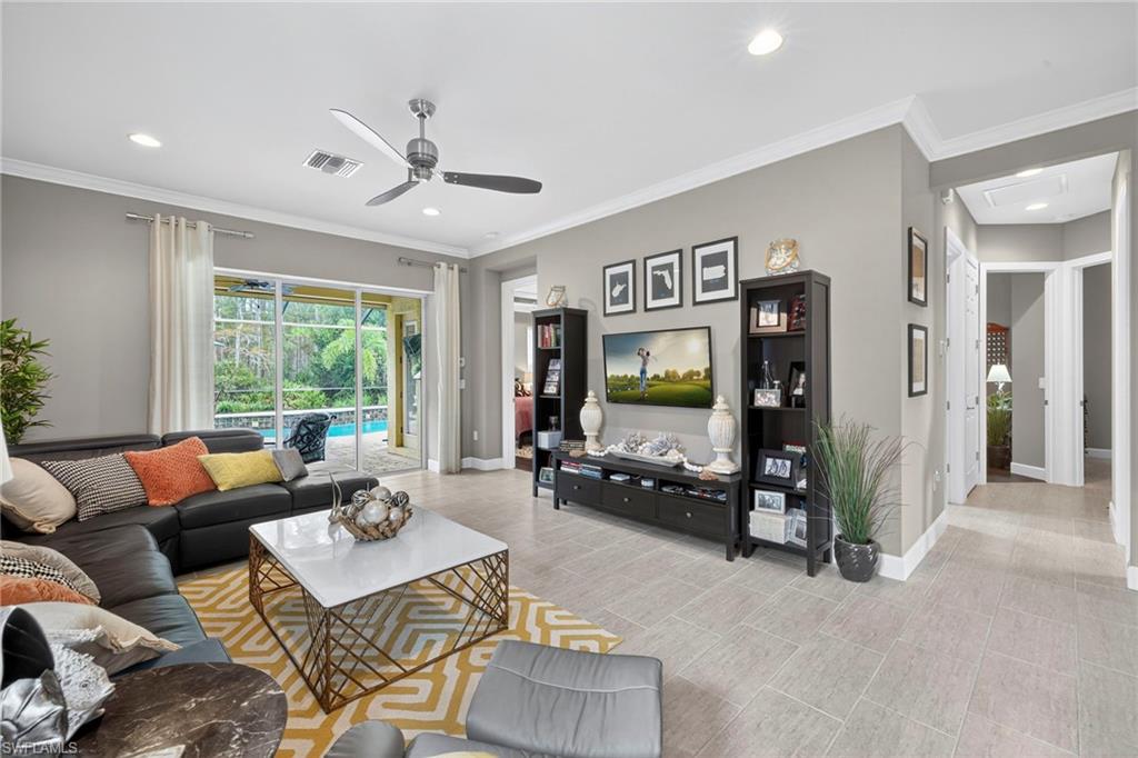 12135 Chrasfield Chase