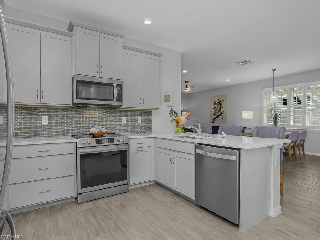 1220 Enbrook LOOP