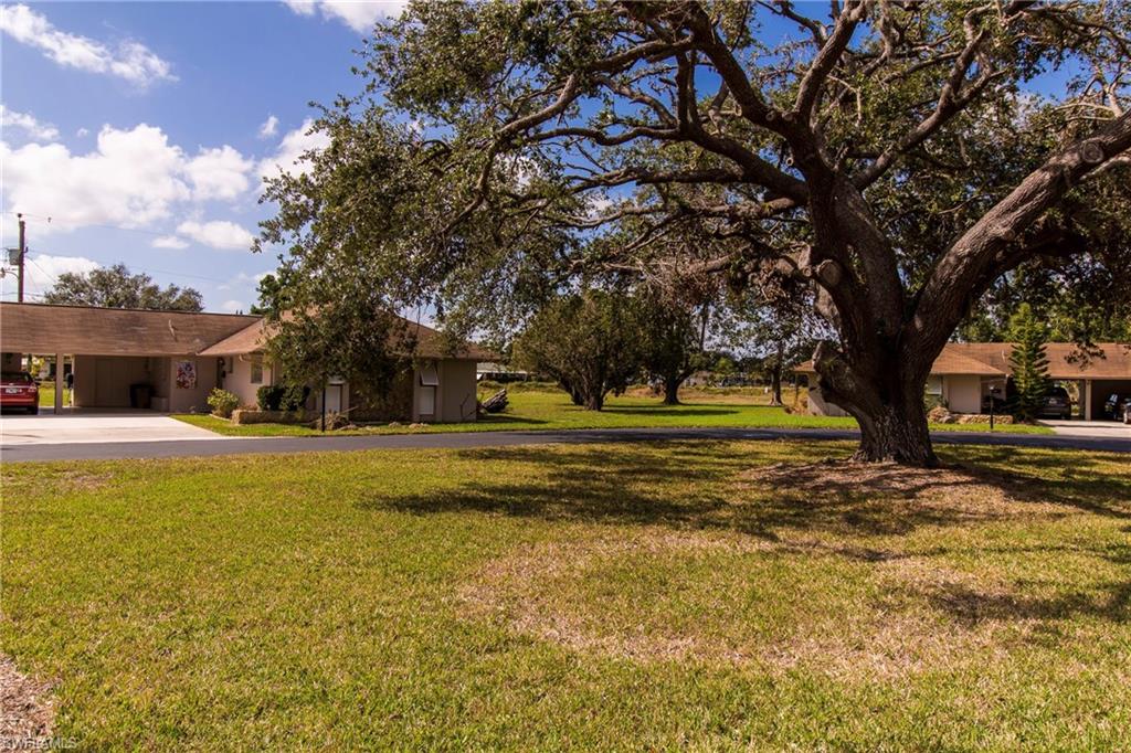 GOLFWOOD CONDO - Residential