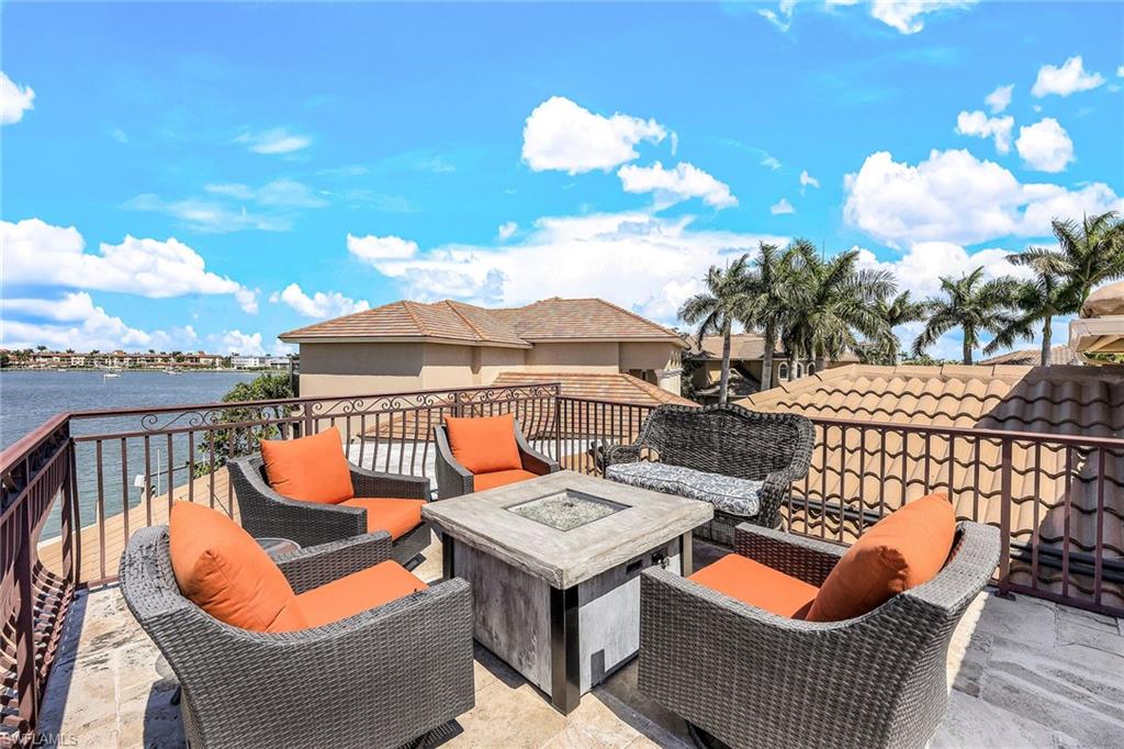 MARCO ISLAND - Residential