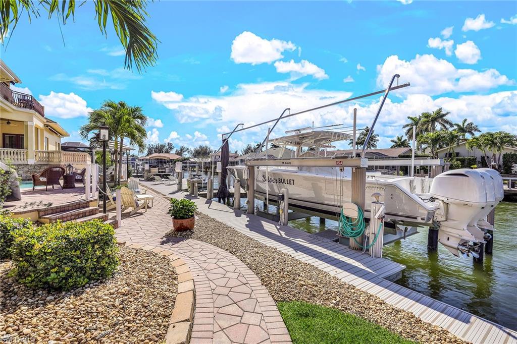 MARCO ISLAND - Residential