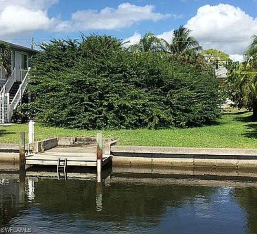 Beautiful waterfront lot only 5 min to the bay. NO bridges quick access to the gulf. in all of lee county. This lot is only minutes to Coconut point shopping and restaurants. 6 Miles to Bonita Beach by car and minutes to the new Ritz Carlton High rises and Salt Leaf Marina that will be open to the public. Projected completion of Marina 2024. This is an opportunity of a life time to get in early and build your dream home that will only appreciate rapidly.