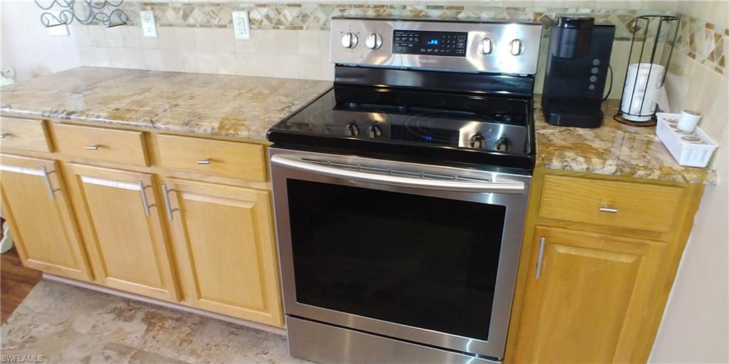 THE ENCLAVE - Residential