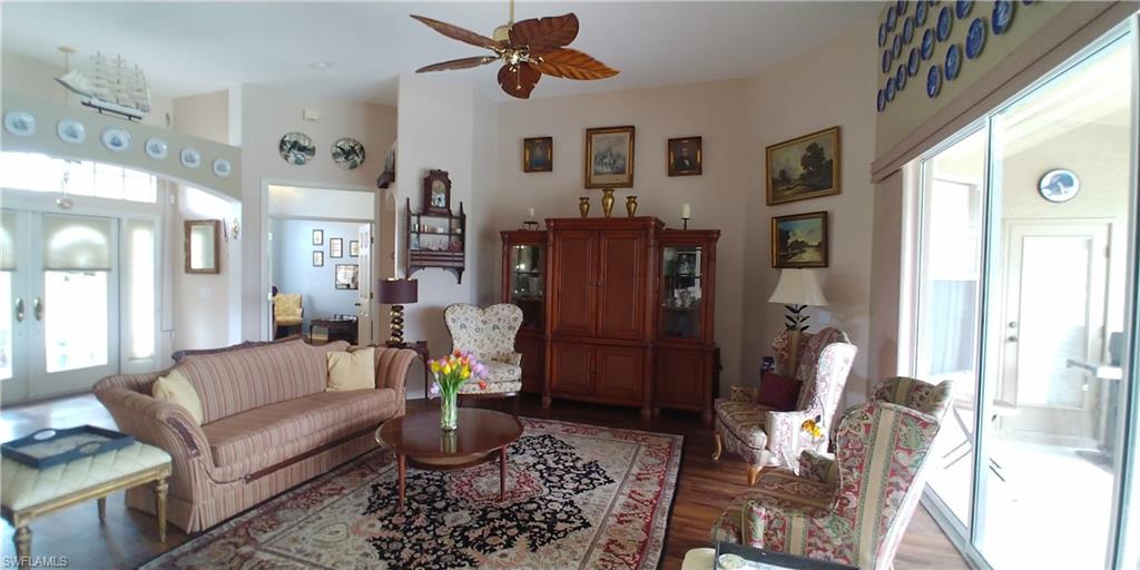 THE ENCLAVE - Residential