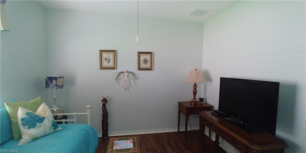 THE ENCLAVE - Residential