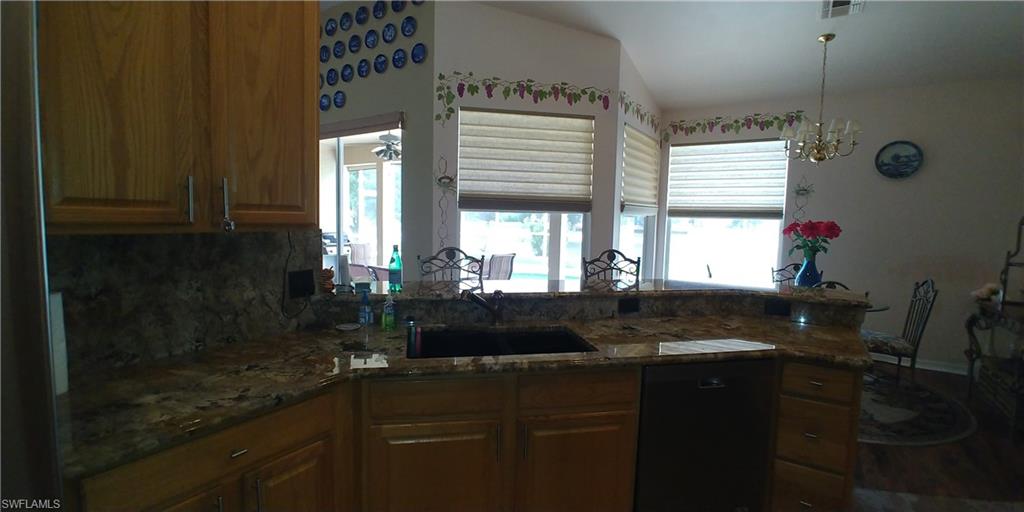 THE ENCLAVE - Residential