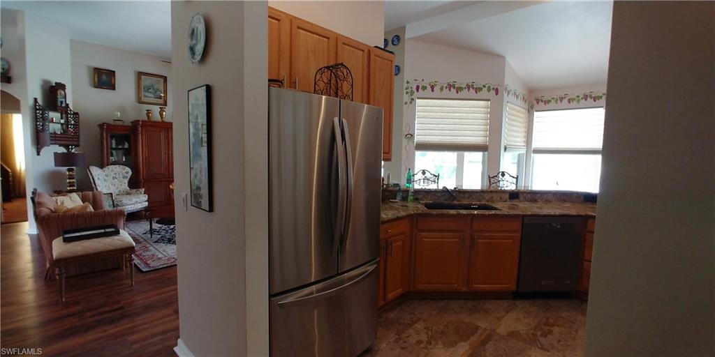 THE ENCLAVE - Residential