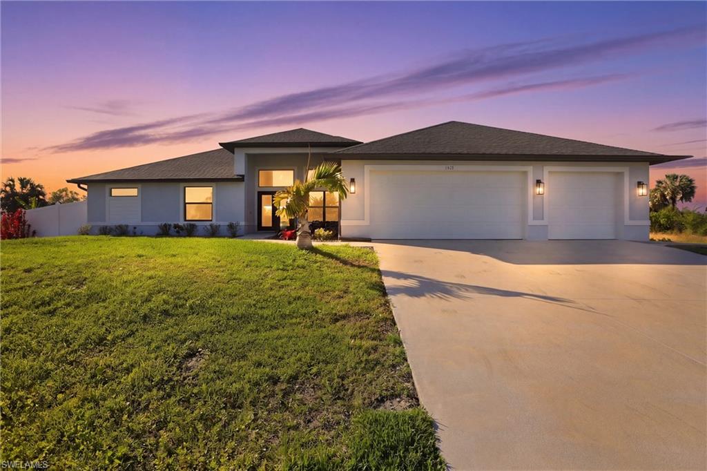 CAPE CORAL - Residential