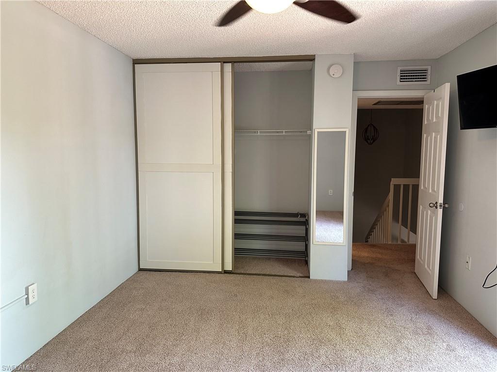 VILLAGE OF CEDARBEND - Residential