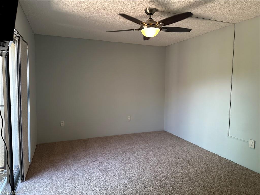 VILLAGE OF CEDARBEND - Residential