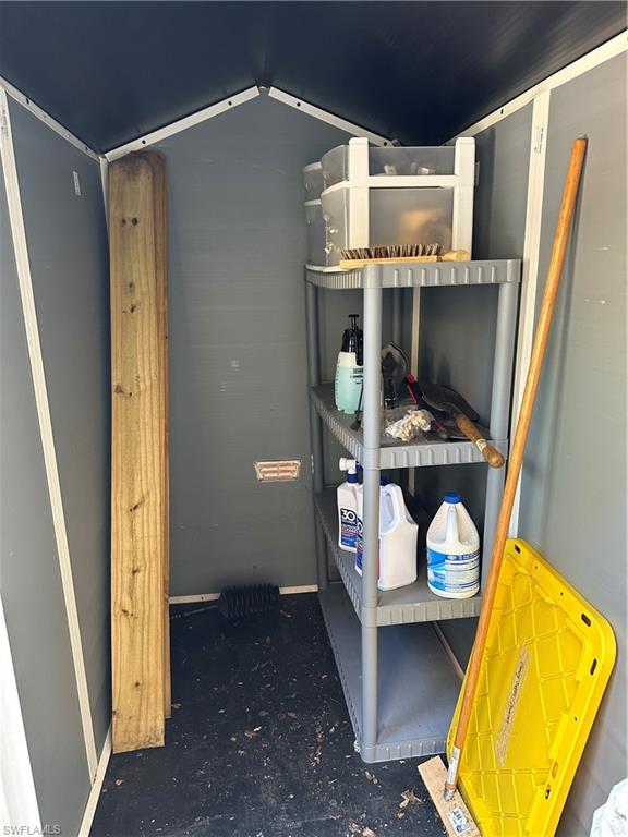 VILLAGE OF CEDARBEND - Residential