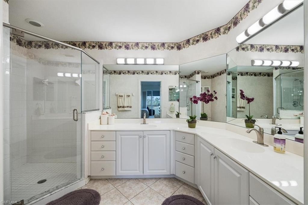 CLUBSIDE - Residential