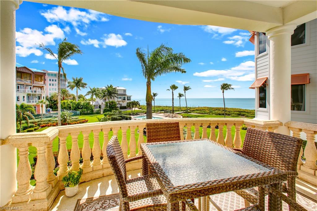 BAREFOOT BEACH - Residential