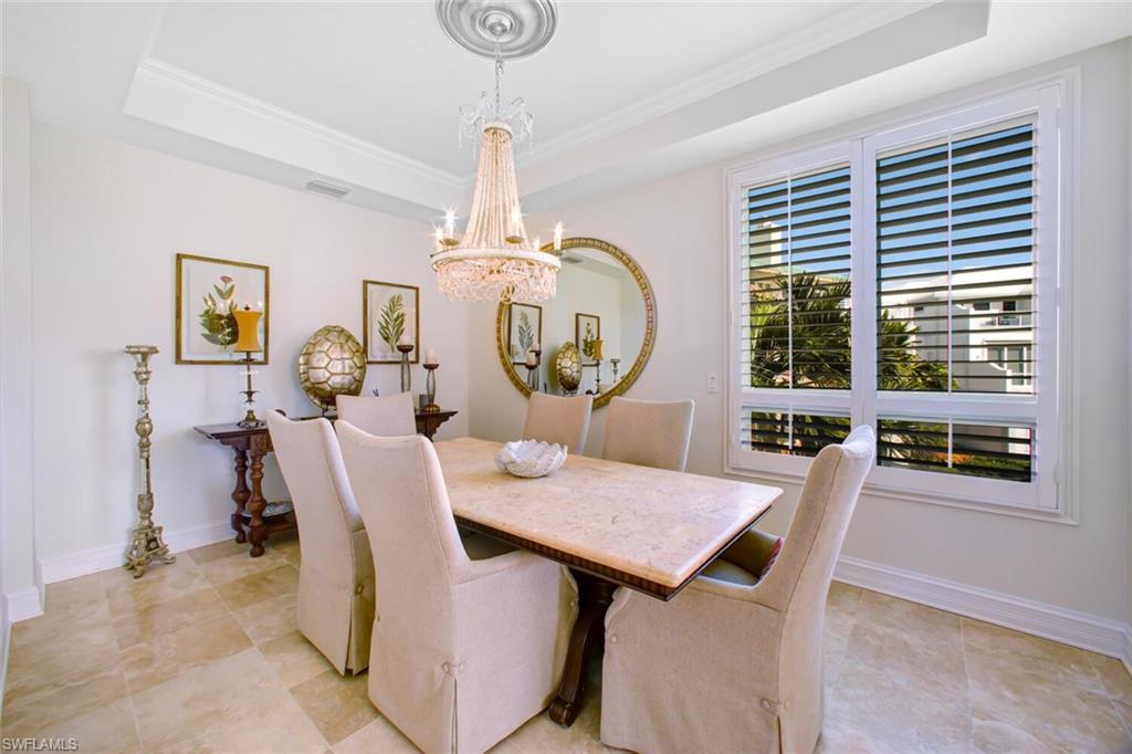 BAREFOOT BEACH - Residential