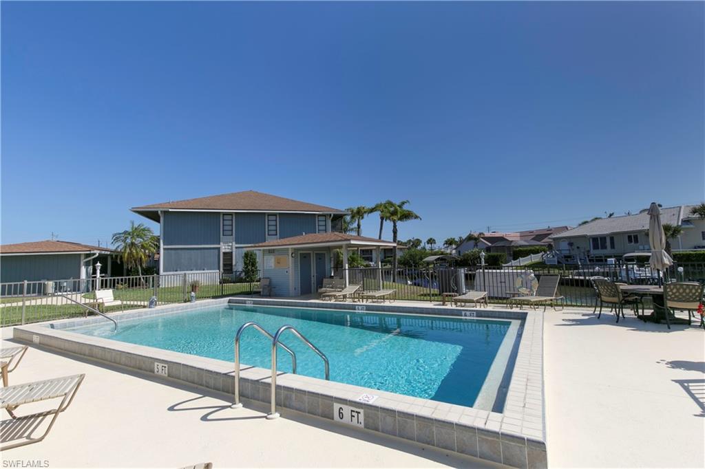 CAPE REGATTA CONDO - Residential