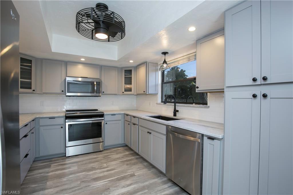 CAPE REGATTA CONDO - Residential