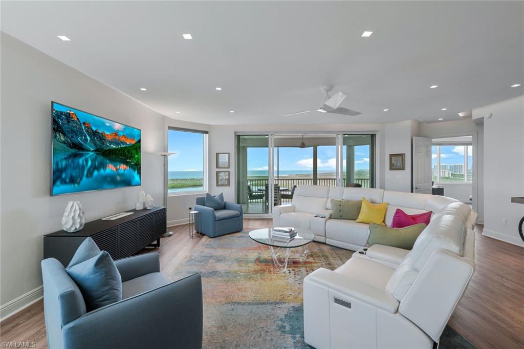 GRANDE PHOENICIAN - Residential