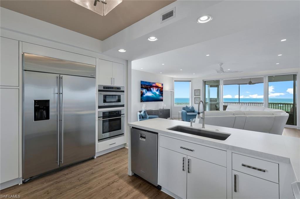 GRANDE PHOENICIAN - Residential