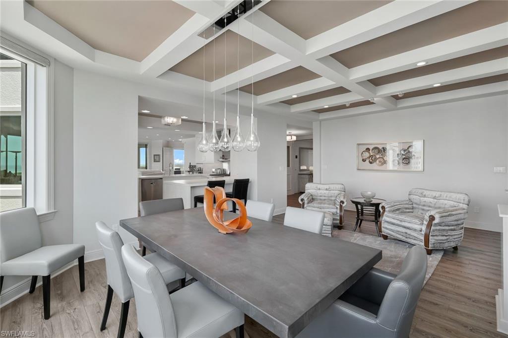 GRANDE PHOENICIAN - Residential